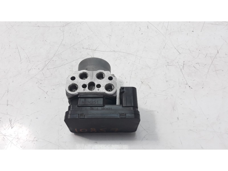 Recambio de abs para honda cb 650r referencia OEM IAM 57110MKND51  