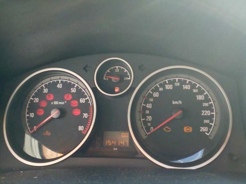 opel astra h berlina del año 2004