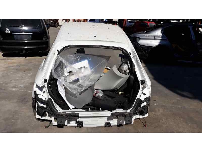 Recambio de aletin trasero derecho para audi a3 sportback (8vf) basic referencia OEM IAM ALETATRASERA  