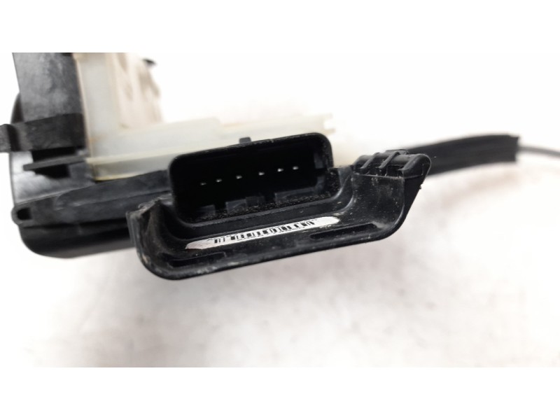 Recambio de cerradura puerta trasera derecha para peugeot 2008 (p1) active referencia OEM IAM 9844443480  