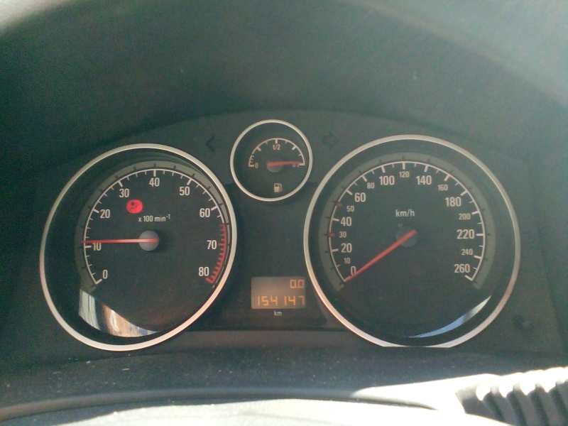 opel astra h berlina del año 2004