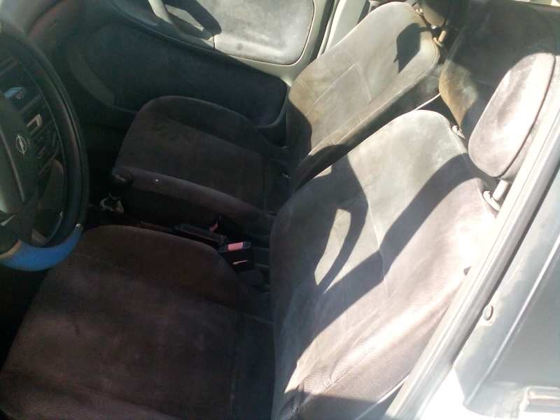 opel astra f berlina del año 1992