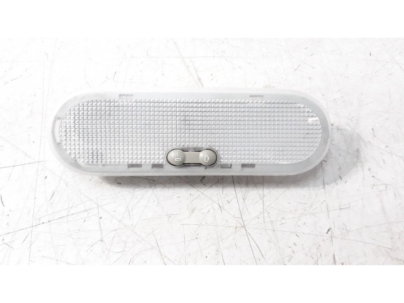 Recambio de luz interior para dacia sandero 1.2 16v cat referencia OEM IAM 264300167R  