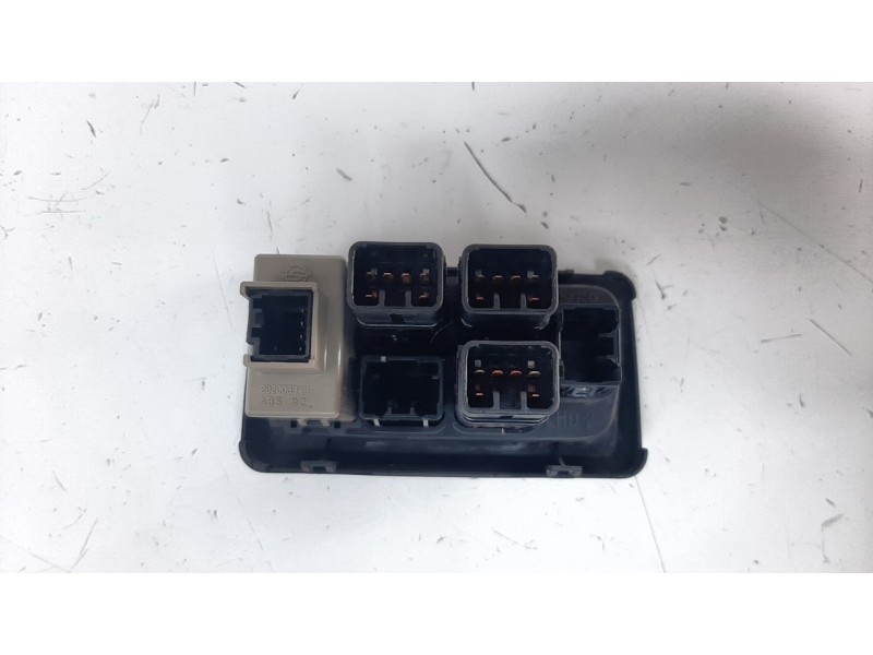 Recambio de mando multifuncion para ssangyong korando 2.2 td cat referencia OEM IAM 8521134500  