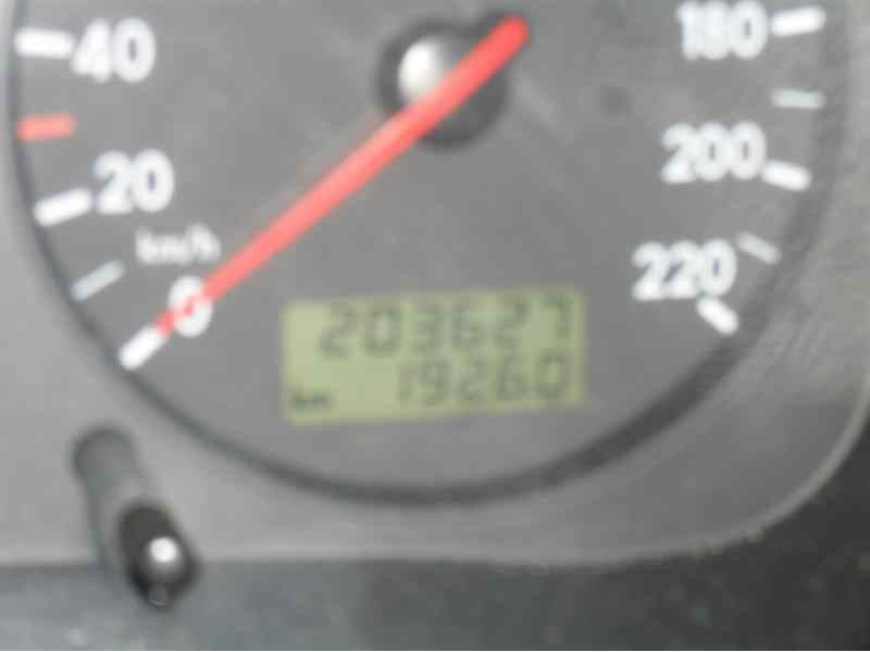 volkswagen golf iv berlina (1j1) del año 1998