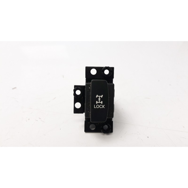 Recambio de interruptor para kia sportage emotion 4x4 referencia OEM IAM 9179138000  