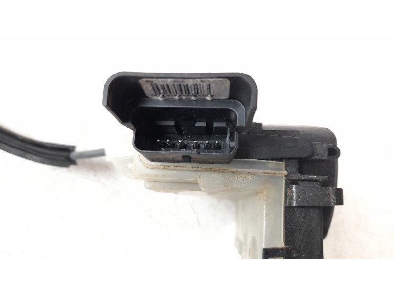 Recambio de cerradura puerta delantera derecha para peugeot 2008 (p1) active referencia OEM IAM 9844442480  