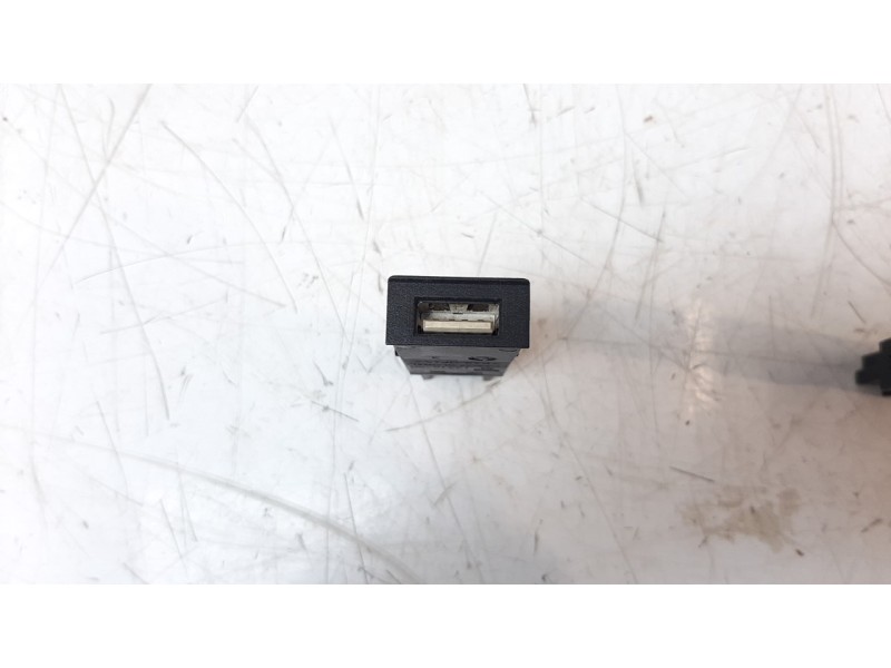 Recambio de modulo electronico para opel astra j gtc 1.6 cdti dpf referencia OEM IAM 13348688  