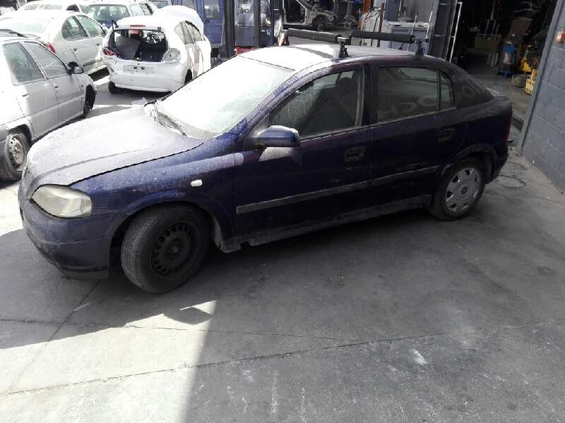 opel astra g berlina del año 1999