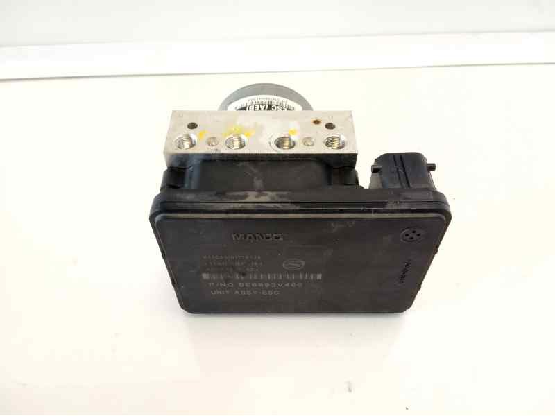 Recambio de abs para ssangyong tivoli limited 4x2 referencia OEM IAM 4892035200  