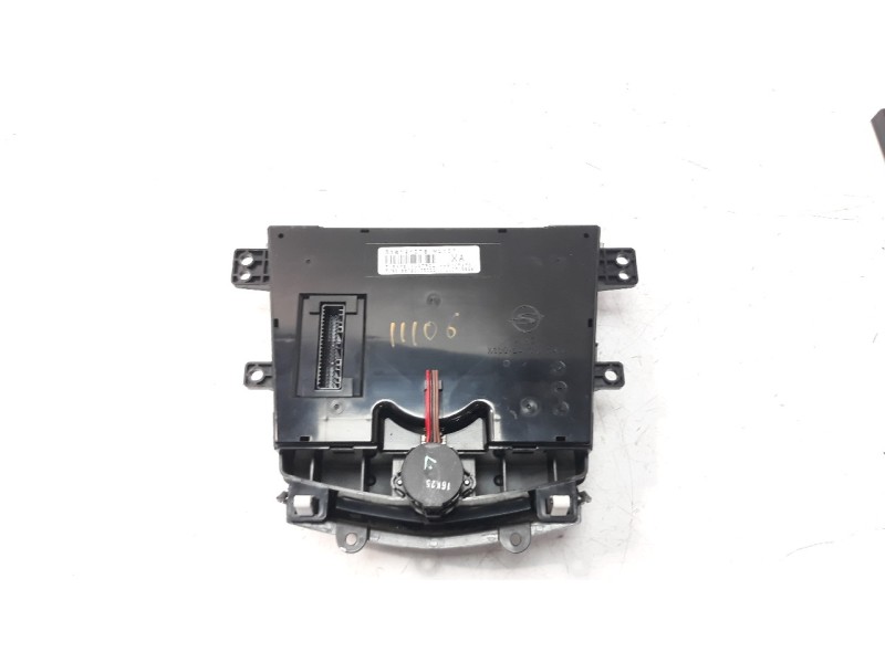 Recambio de mando climatizador para ssangyong tivoli 1.6 turbodiesel cat referencia OEM IAM 6872035000  