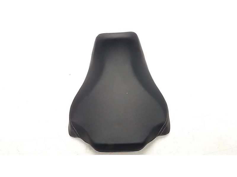 Recambio de asiento para honda cb 650r referencia OEM IAM 77100MKYD51ZA  