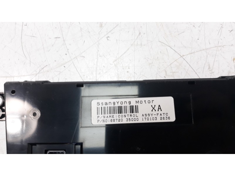 Recambio de mando climatizador para ssangyong tivoli 1.6 turbodiesel cat referencia OEM IAM 6872035000  