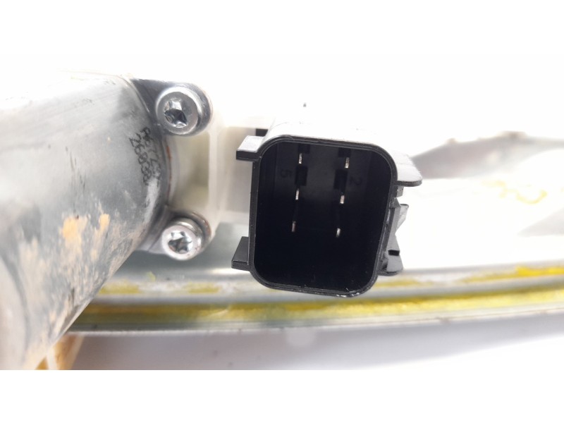 Recambio de elevalunas trasero izquierdo para ford focus 1.0 ecoboost cat referencia OEM IAM BM51A27001BE 1061050002 118339