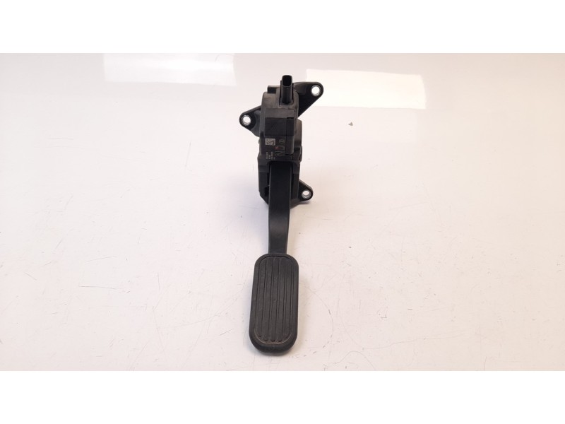 Recambio de potenciometro pedal para toyota c-hr referencia OEM IAM 78110F4020  