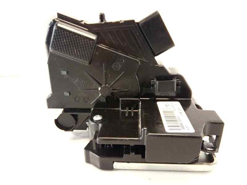 Recambio de cerradura puerta delantera derecha para ssangyong tivoli limited 4x2 referencia OEM IAM 7122035000  