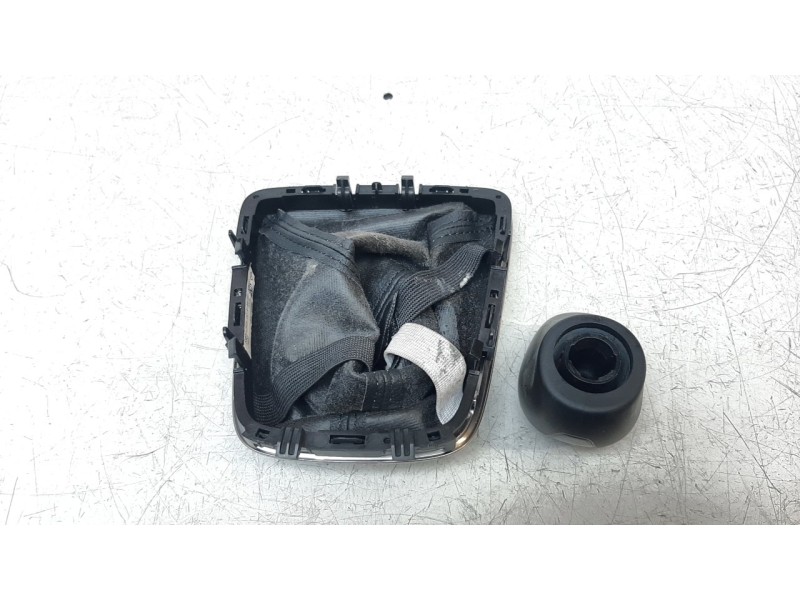 Recambio de pomo palanca cambio para opel corsa f 1.2 referencia OEM IAM 98298161ZD  