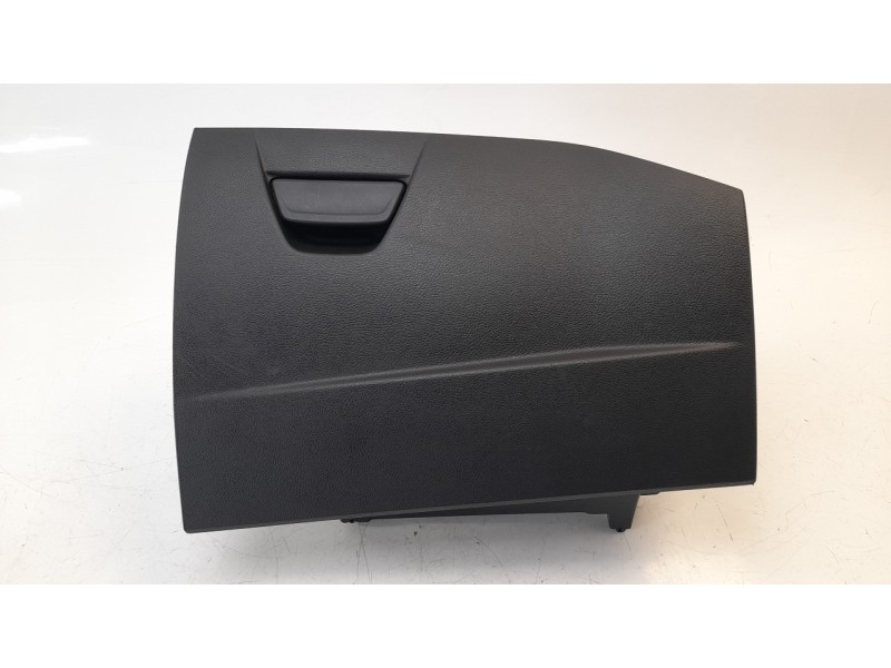 Recambio de guantera para ford focus 1.0 ecoboost cat referencia OEM IAM 0020739405  
