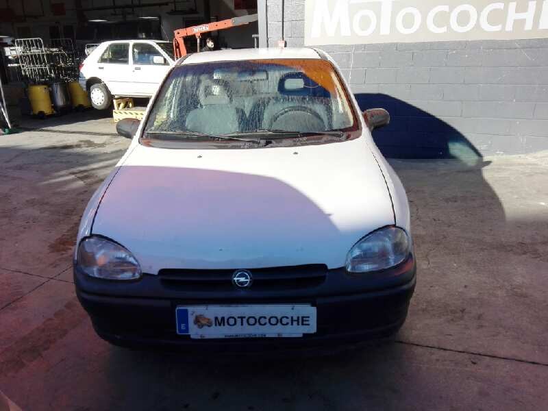 opel corsa b del año 1995