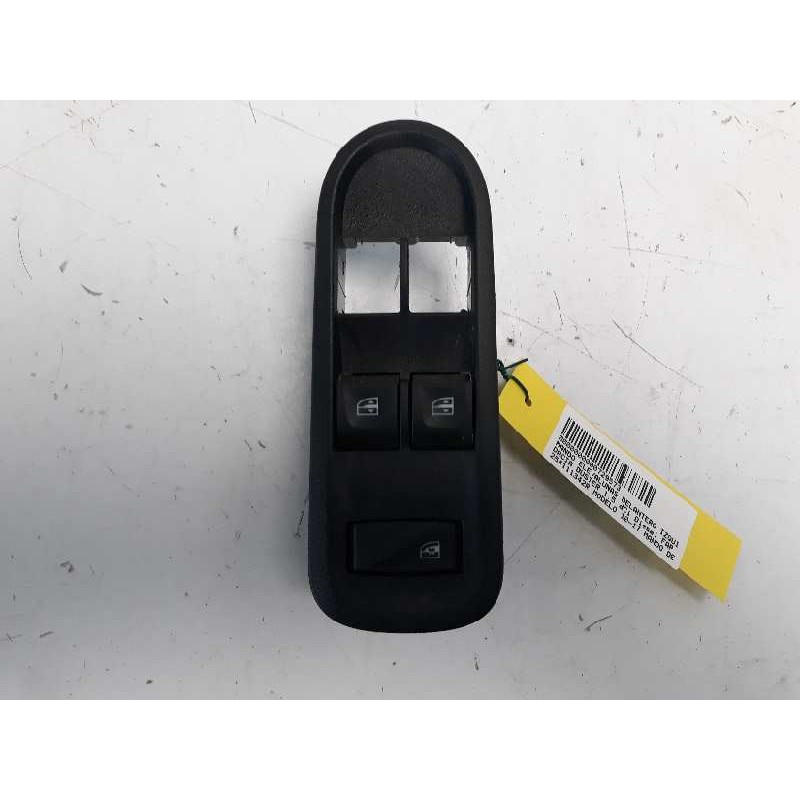 Recambio de mando elevalunas delantero izquierdo para dacia duster 1.5 dci diesel fap cat referencia OEM IAM 254111342R  