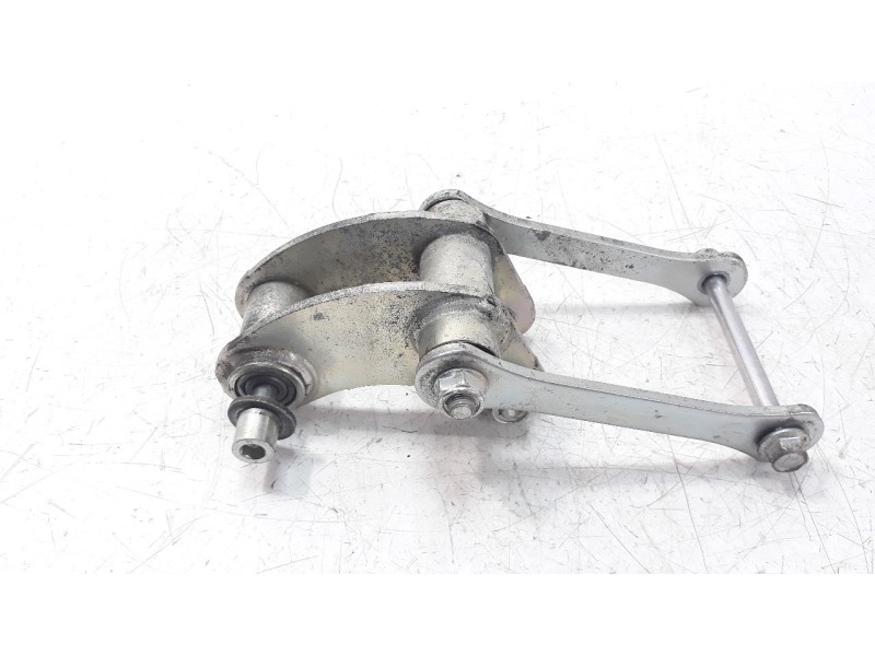 Recambio de bieleta estabilizadora trasera izquierda para honda nc 750 nc 750 x referencia OEM IAM 52465MGSD30  
