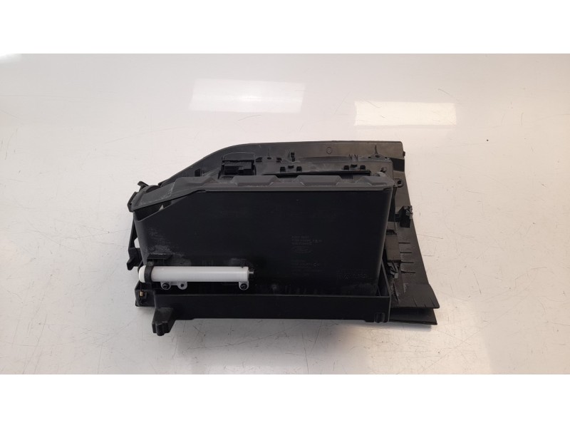 Recambio de guantera para ford focus 1.0 ecoboost cat referencia OEM IAM 0020739405  