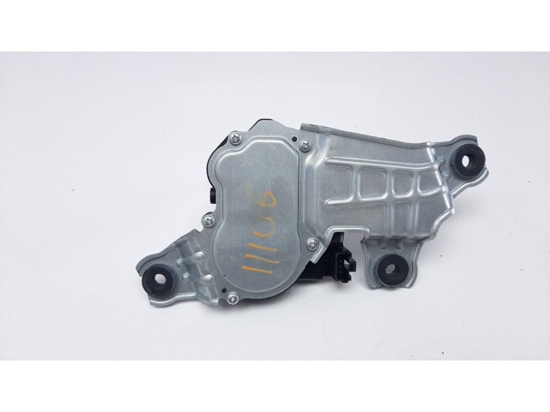 Recambio de motor limpia trasero para ssangyong tivoli 1.6 turbodiesel cat referencia OEM IAM 8611035000  