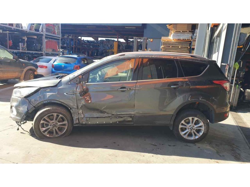 ford kuga (cbs) del año 2018