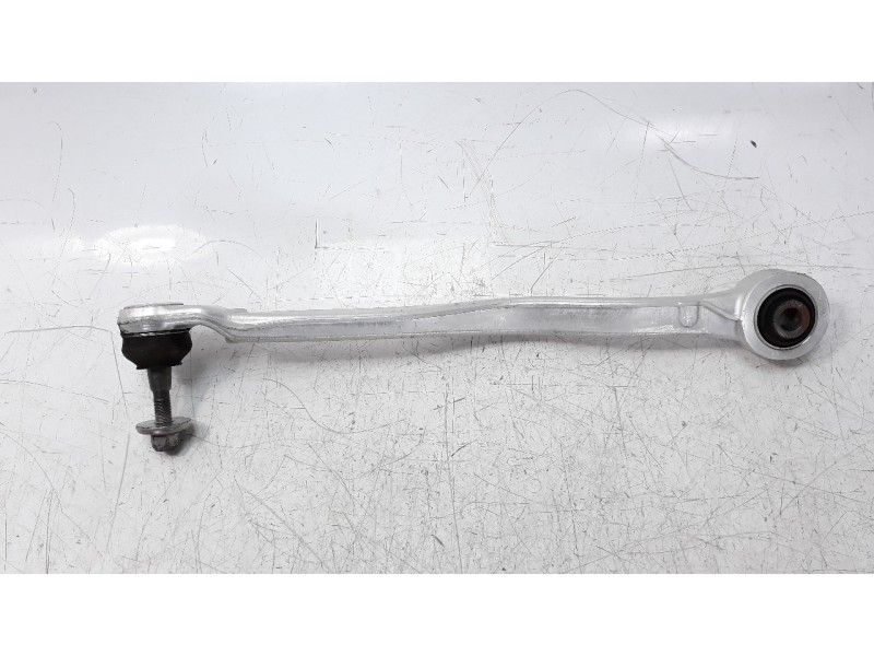 Recambio de brazo suspension superior trasero izquierdo para lexus rc referencia OEM IAM 4879030140  