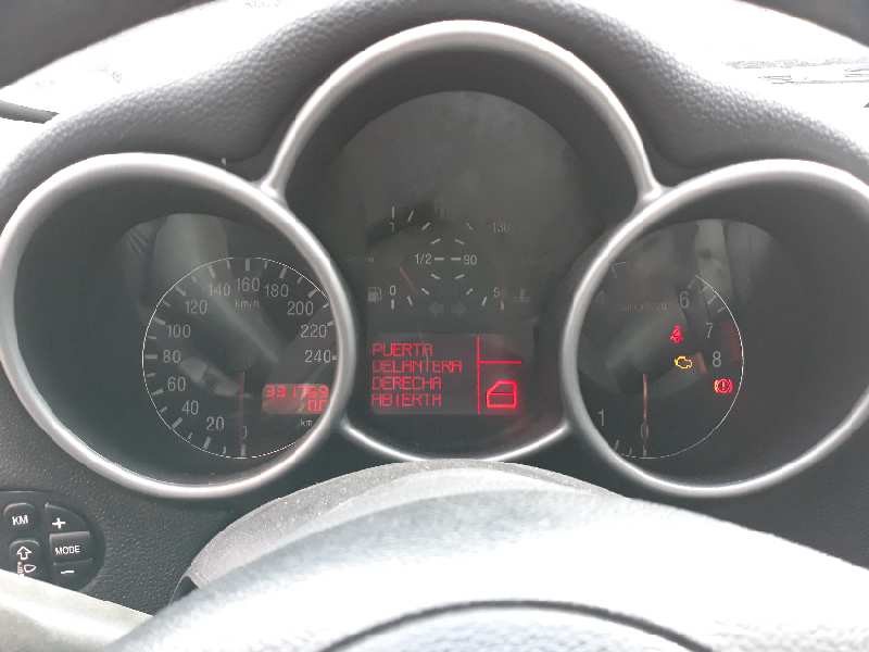 alfa romeo 147 (190) del año 2002