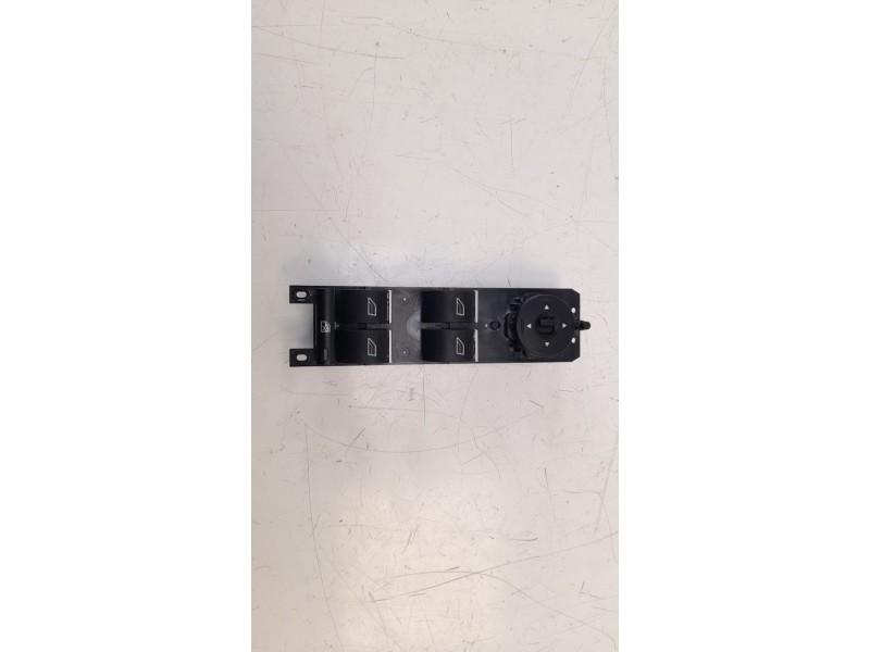 Recambio de mando elevalunas delantero izquierdo para ford focus 1.0 ecoboost cat referencia OEM IAM F1ET14A132CC  