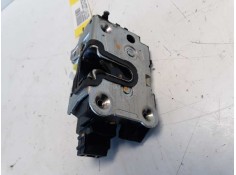 CERRADURA PUERTA TRASERA DERECHA 825029556R 825029556R 