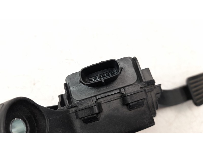 Recambio de potenciometro pedal para kia niro referencia OEM IAM 32700G2120  