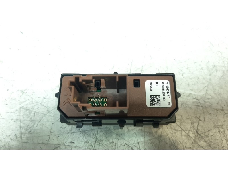 Recambio de interruptor para opel corsa f 1.2 referencia OEM IAM YP00031777  