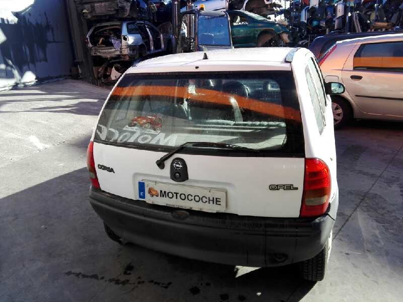 opel corsa b del año 1995