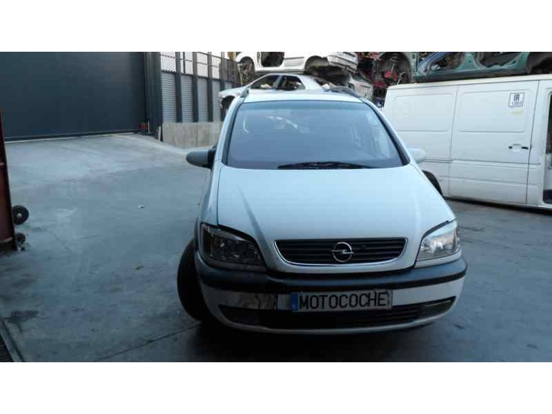 opel zafira a del año 2001