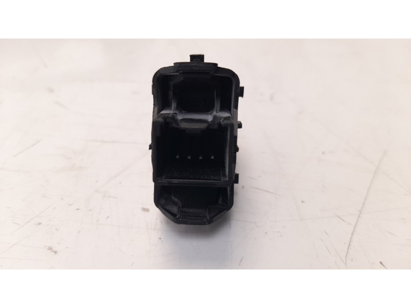 Recambio de mando elevalunas trasero derecho para ford focus 1.0 ecoboost cat referencia OEM IAM F1ET14529AA IAF670027FV 