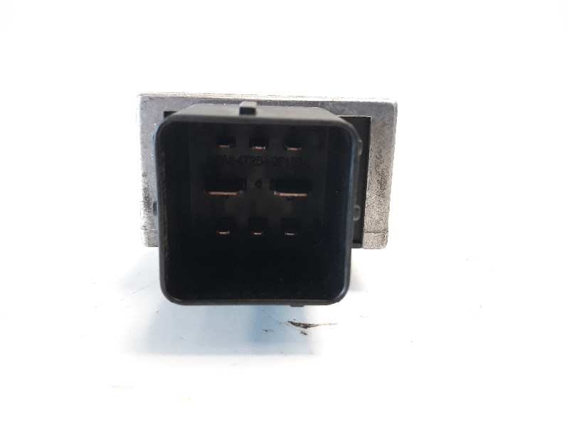 Recambio de caja precalentamiento para dacia duster 1.5 dci diesel fap cat referencia OEM IAM 110678071R  