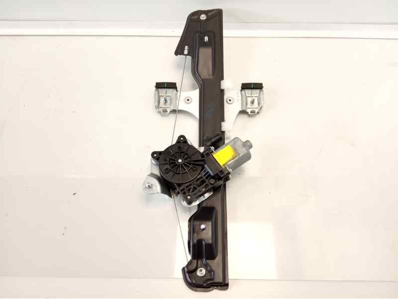 Recambio de elevalunas trasero derecho para ssangyong tivoli limited 4x2 referencia OEM IAM 98840X1010  