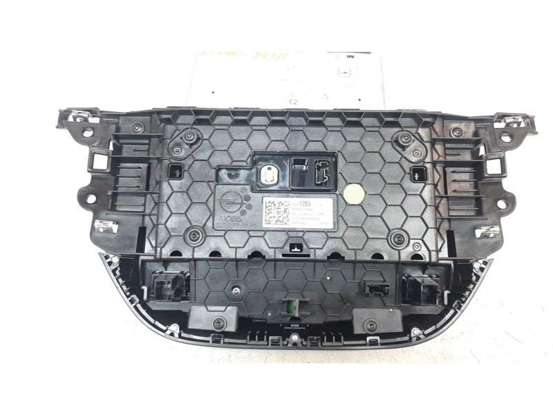 Recambio de sistema navegacion gps para opel corsa f 1.2 referencia OEM IAM 39231265  
