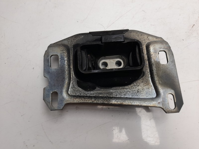Recambio de soporte cambio para opel grandland x 1.2 referencia OEM IAM 9812667680  
