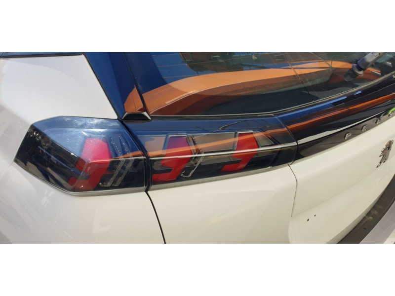 Recambio de piloto trasero izquierdo interior para peugeot 2008 (p1) active referencia OEM IAM 9825957580  