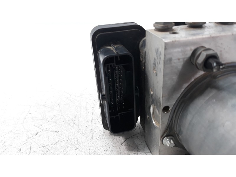 Recambio de abs para audi a1 sportback (gba) 1.0 tfsi referencia OEM IAM 2Q0614517AP  