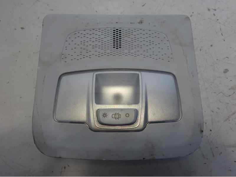 Recambio de luz interior para peugeot 208 access referencia OEM IAM 9674441377  