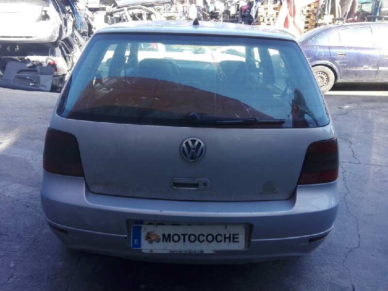 volkswagen golf iv berlina (1j1) del año 1998