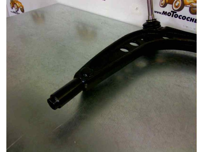 Recambio de brazo suspension inferior delantero derecho para bmw serie 3 berlina (e30) referencia OEM IAM 31121130824 31100 