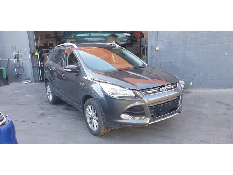 ford kuga (cbs) del año 2016