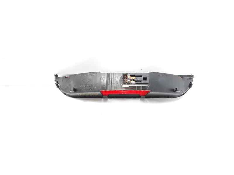 Recambio de luz central de freno para dacia sandero ambiance referencia OEM IAM 265907079R  