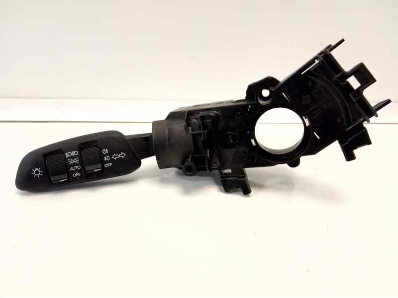 Recambio de mando intermitentes para ssangyong tivoli limited 4x2 referencia OEM IAM 8591035130  