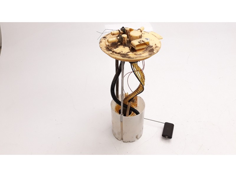 Recambio de bomba combustible para nissan np300 pick-up (d23) 2.3 dci diesel cat referencia OEM IAM 170404KJ1A 0580203327 